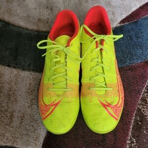 adidas Bright Yellow Athletic Soccer Fubtol Cleats
